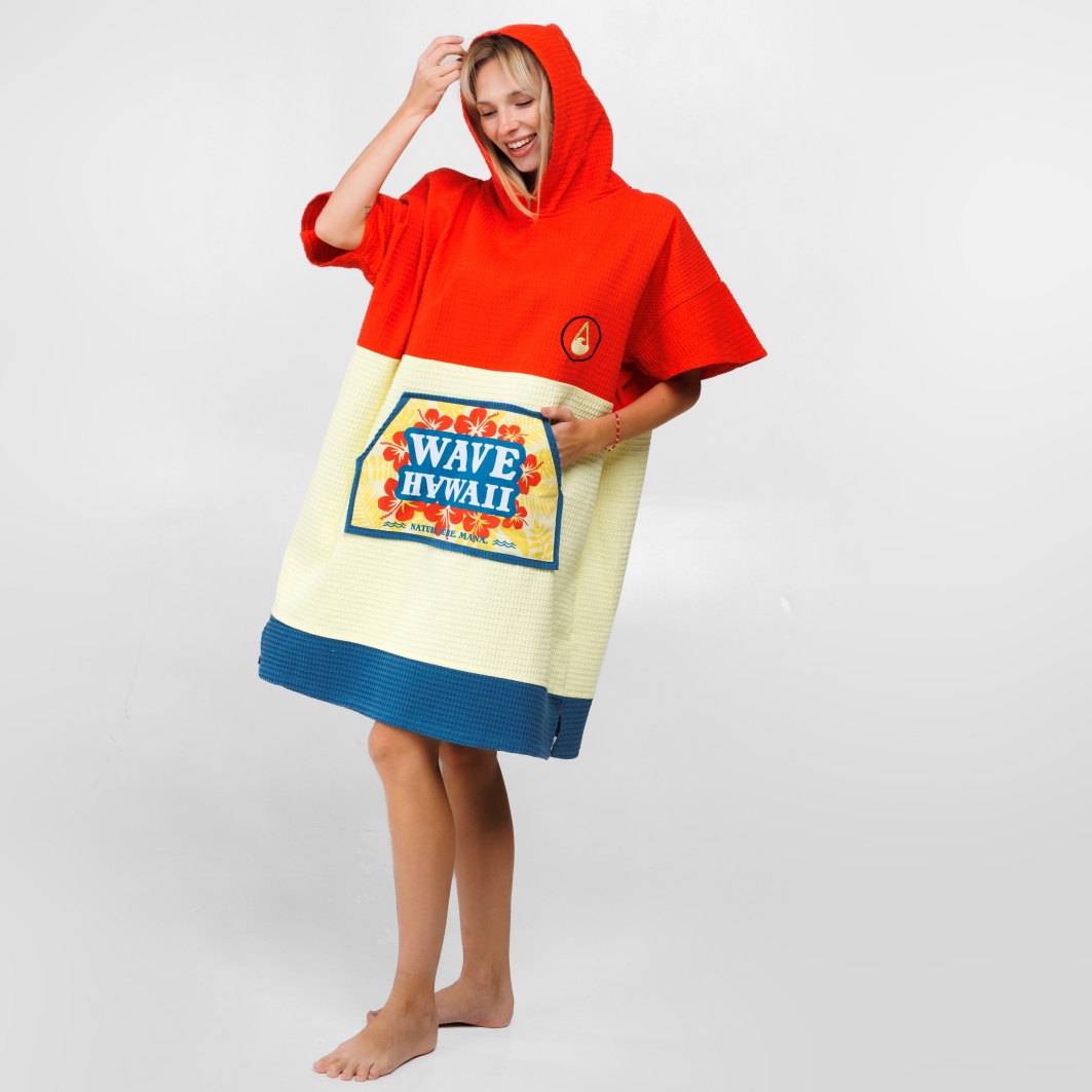 wave_hawaii_poncho_Wailua sps241_7.jpg