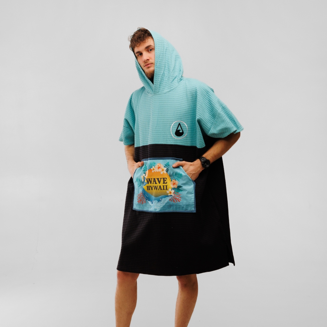 wave_hawaii_travel_poncho_pahoa lxl sps241_2.jpg