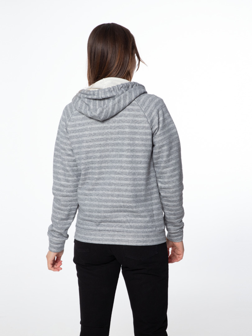 3670221_592_model_back-half_01_web