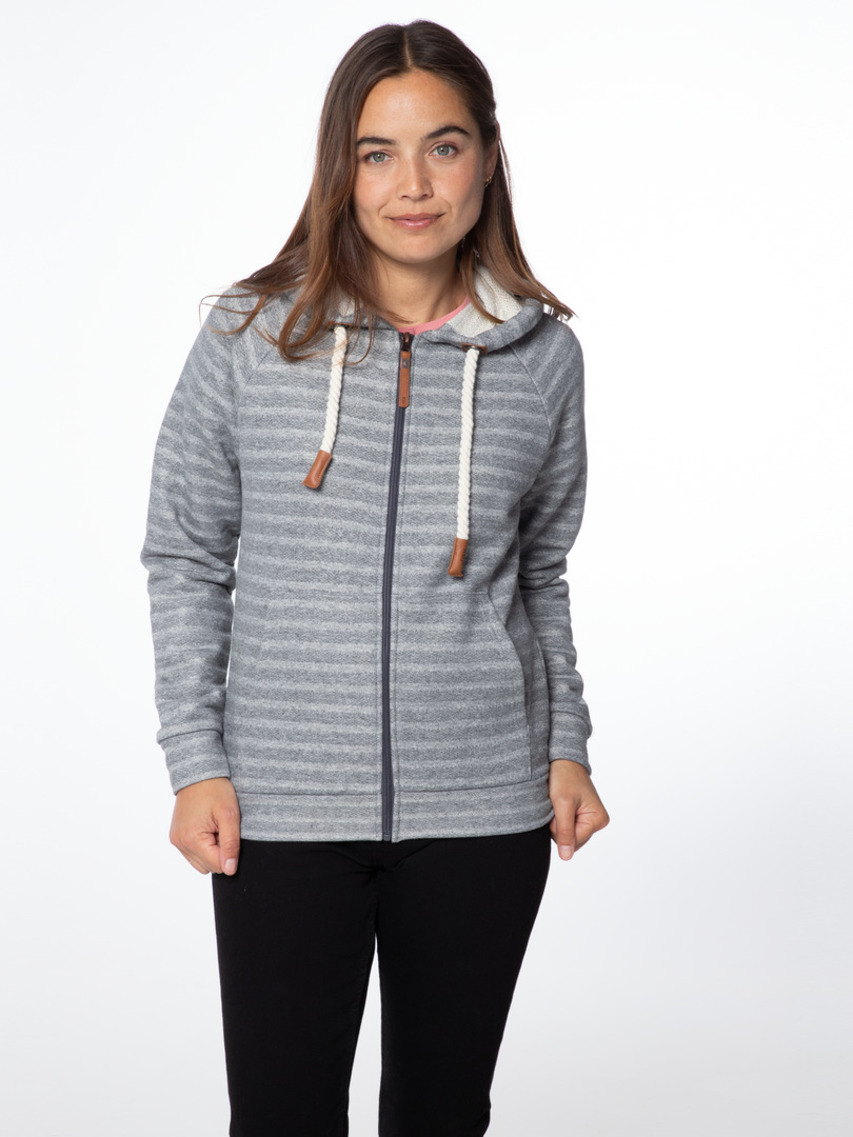 3670221_592_model_front-half_01_web