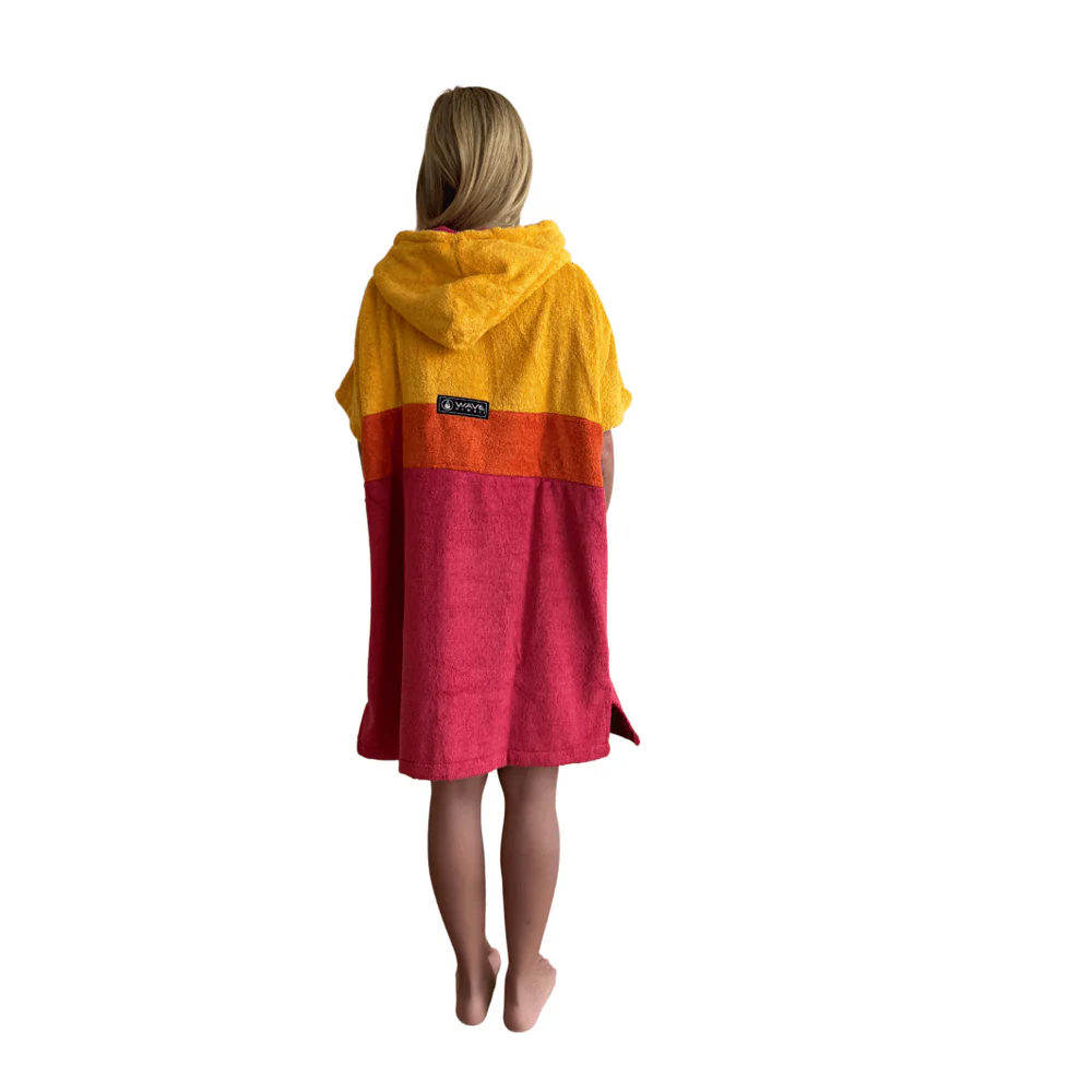 wave_hawaii_poncho_paia_ef_5.jpg