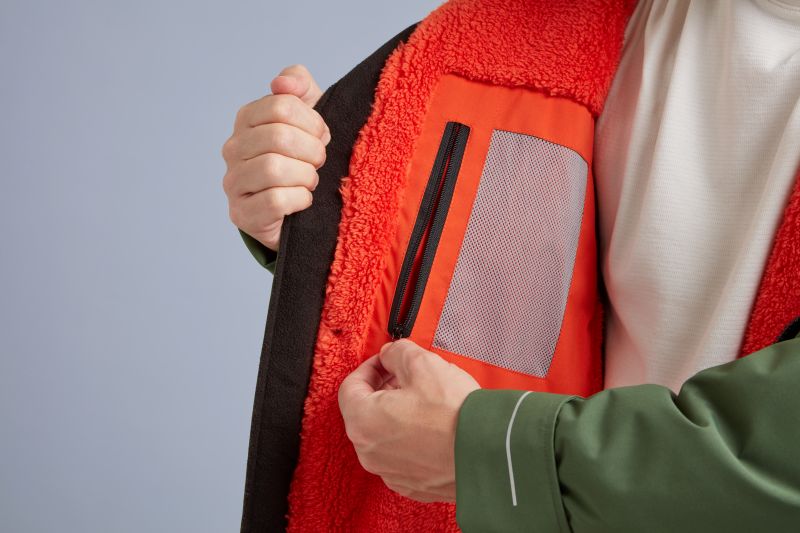 17 Pro_Change_Robe_Forest_Green_M_Detail_15.jpg