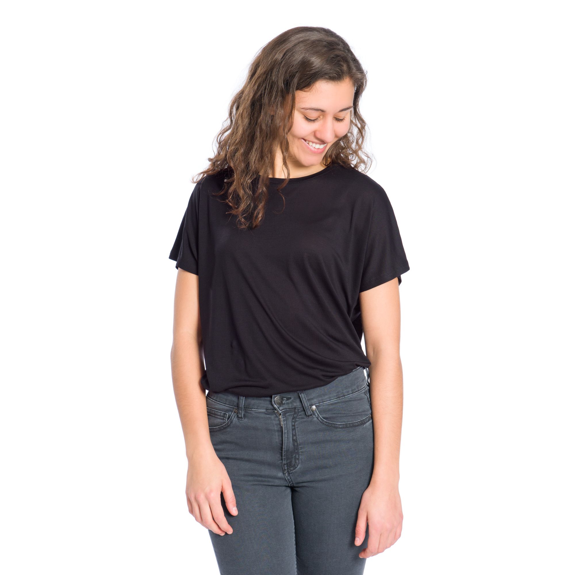 bleed clothing 18811f 365 T-Shirt TENCEL Damen Schwarz studio 02_red.jpg