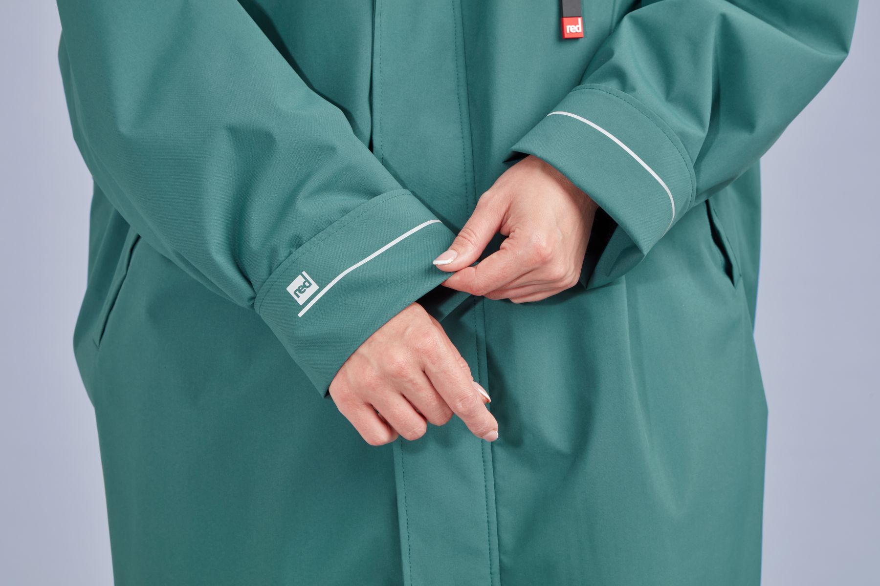 8 Pro_Change_Robe_Deep_Teal_F_Detail_08_red.jpg
