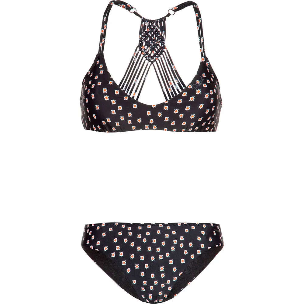 7626001_protest-tide-bikini.jpg